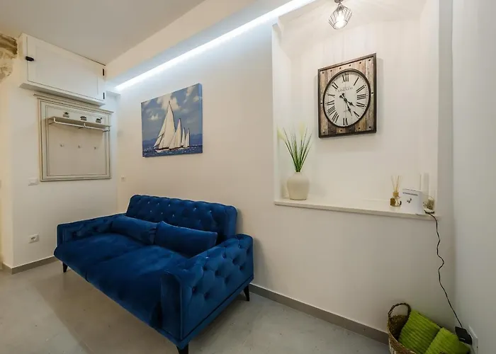 Angels-split **** * Split