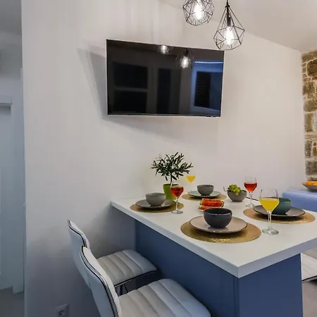 Angels-split **** * Σπλιτ