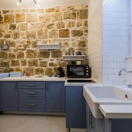 Angels-split **** Διαμέρισμα *