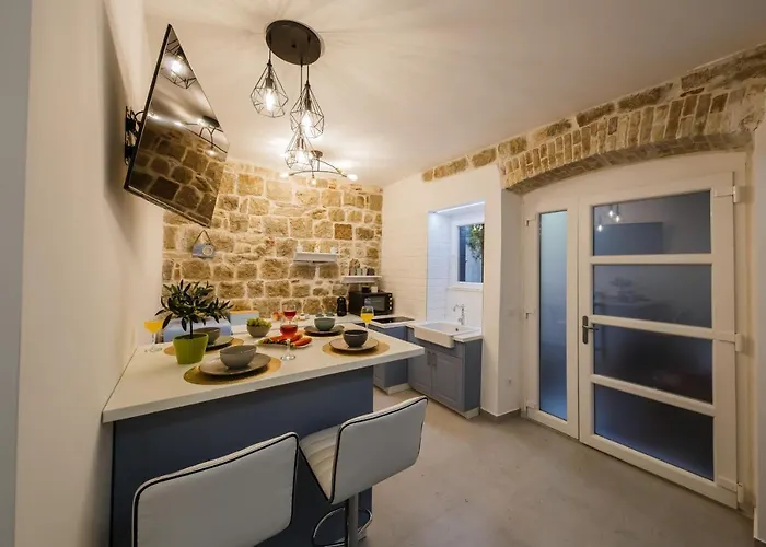 Angels-split **** Split