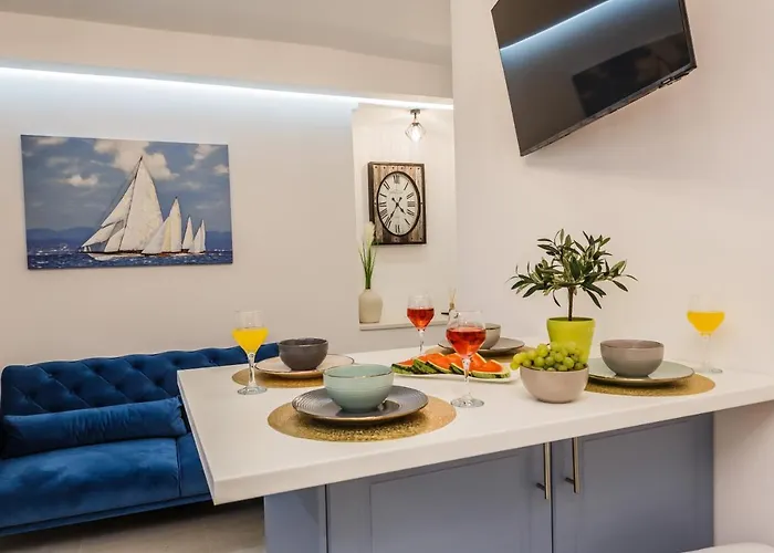 Angels-split **** * Split