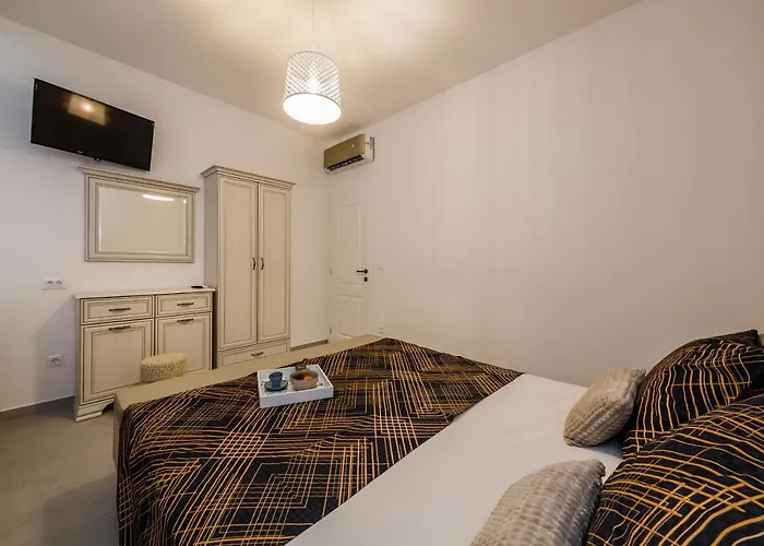 Apartman Angels-split ****